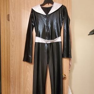 One-piece black costume